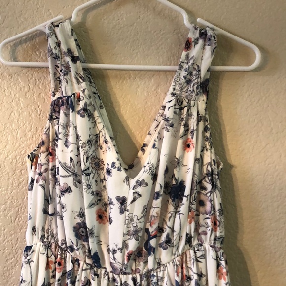 Flower fun dress - Picture 2 of 4